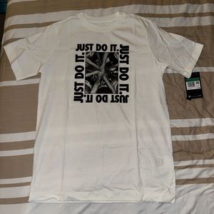 Boys XL Nike T-Shirt